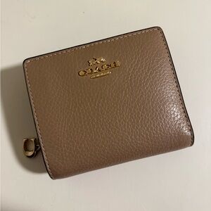 Coach wallet (1 year old)